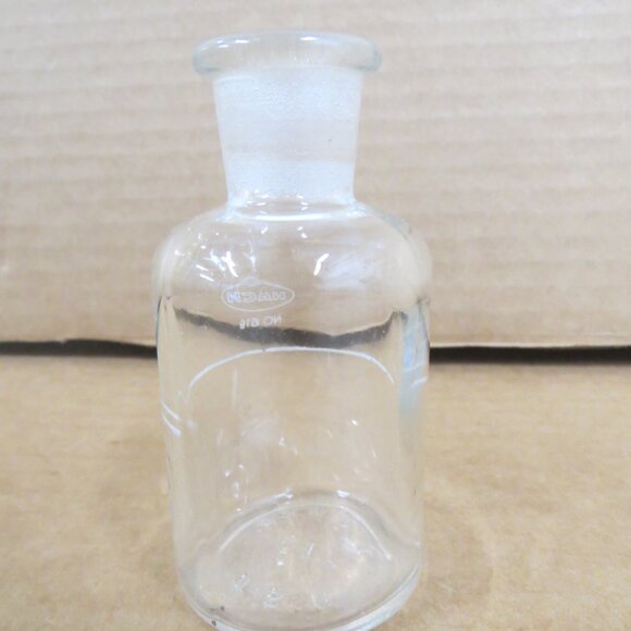 Vintage HACH No. 619 Laboratory Chemistry Glass Bottle Jar /w Stopper 4-1/4'' - Picture 5 of 6